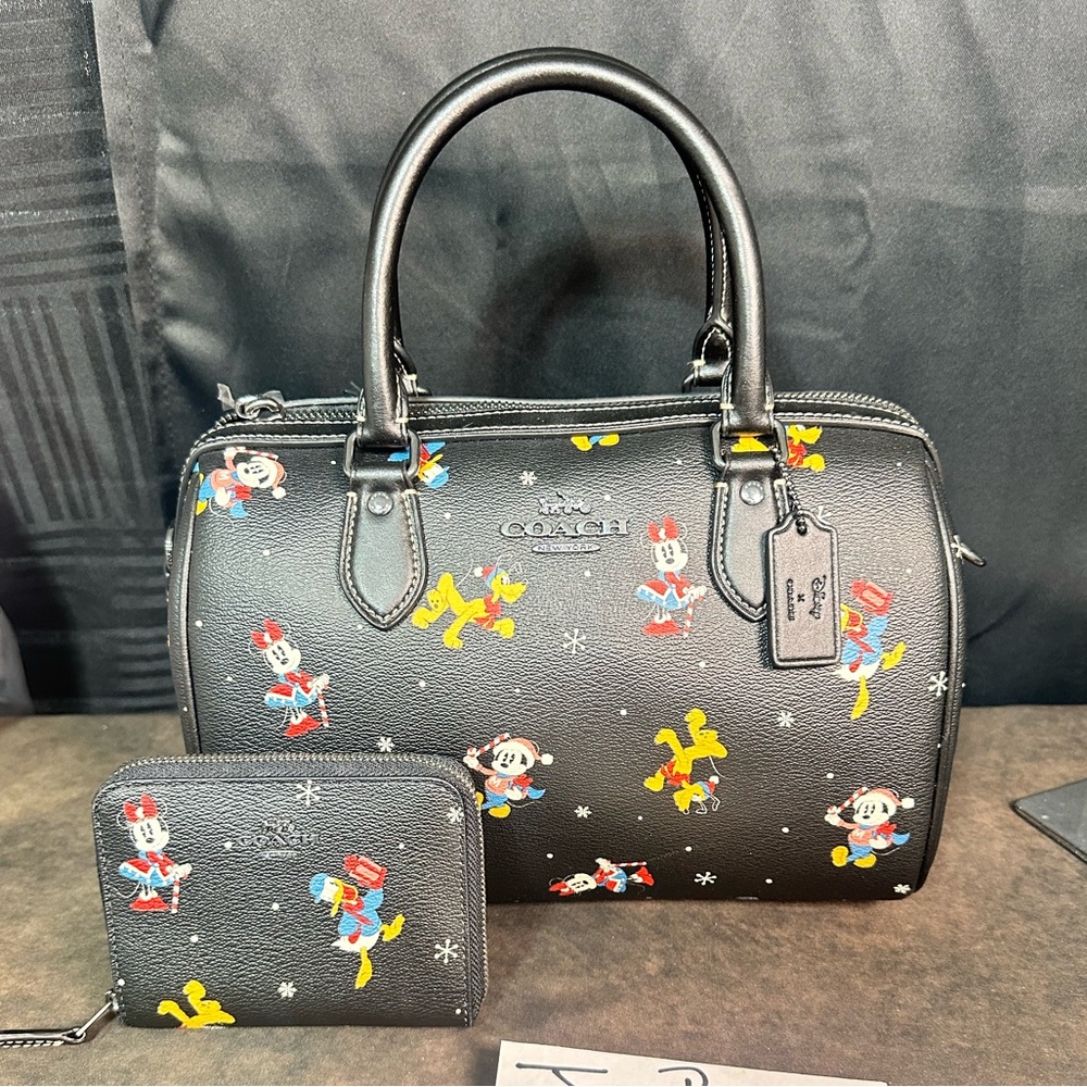 COACH Disney X Coach Rowan Satchel With Holiday Print Black and wallet 🥳 - Picture 3 of 15